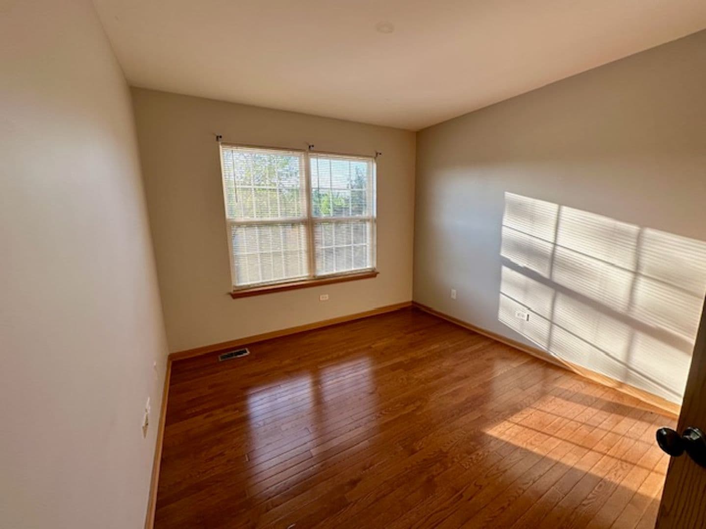 Naperville House: 2833 Vernal Lane