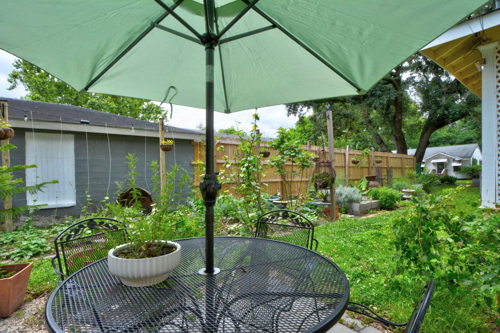 Baton Rouge House: 133 St Rose Ave