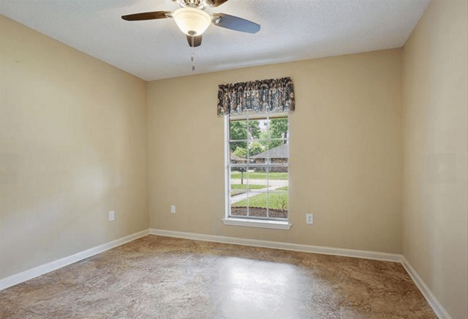 Baton Rouge House: 16613 Bristoe Ave.