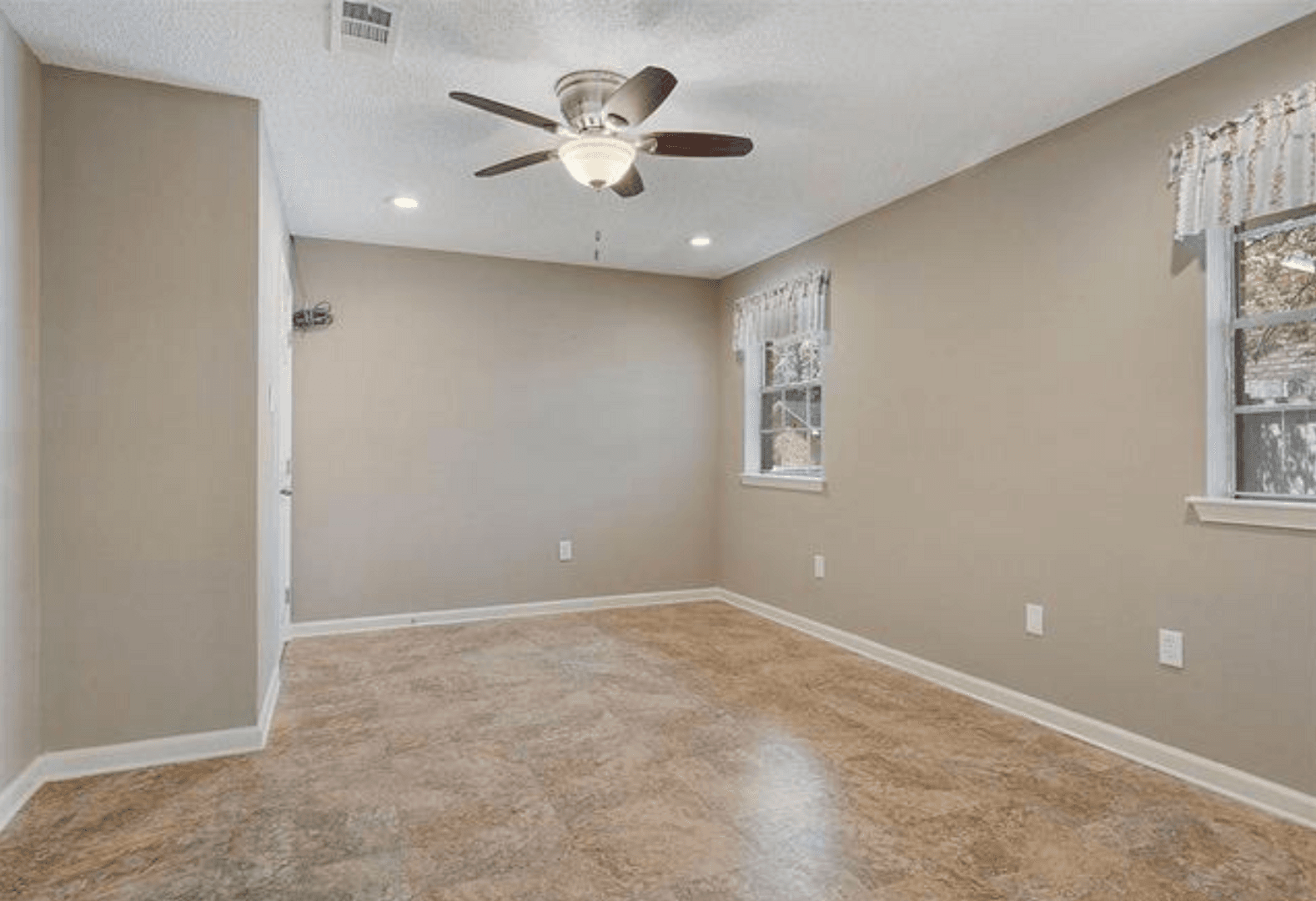 Baton Rouge House: 16613 Bristoe Ave.