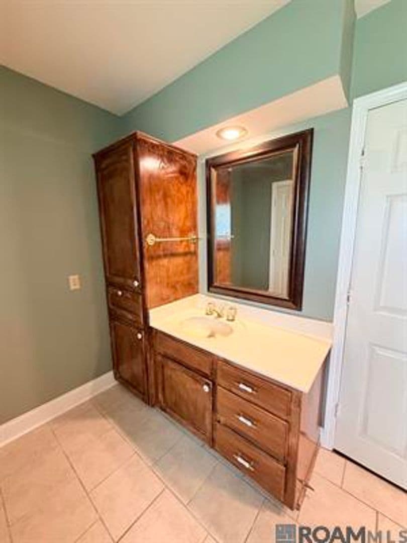 Gonzales House: 14163 Troy Duplessis
