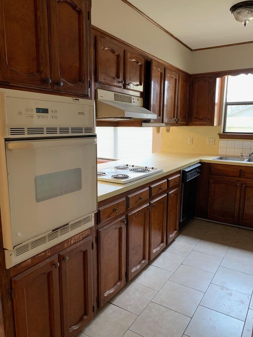 Baton Rouge House: 13431 Briargrove Ave