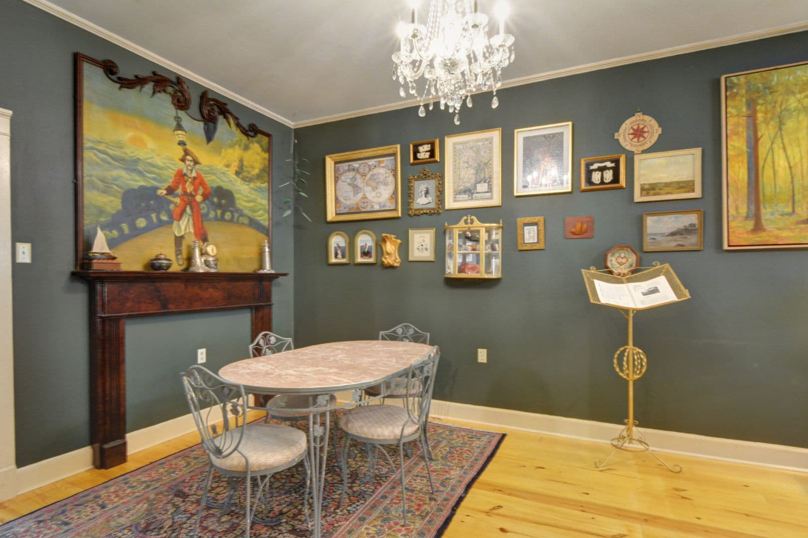 Baton Rouge House: 133 St Rose Ave