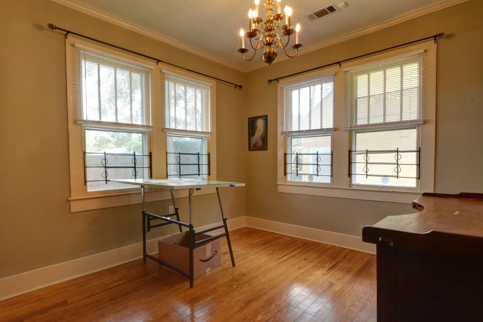 Baton Rouge House: 133 St Rose Ave