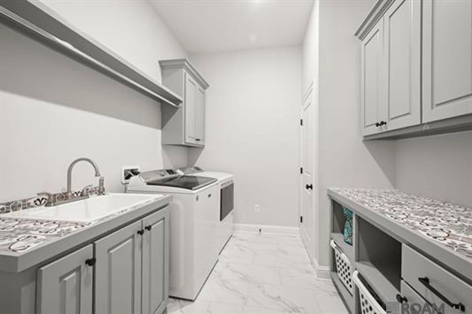 St Amant House: 10290 Bayou Crossing