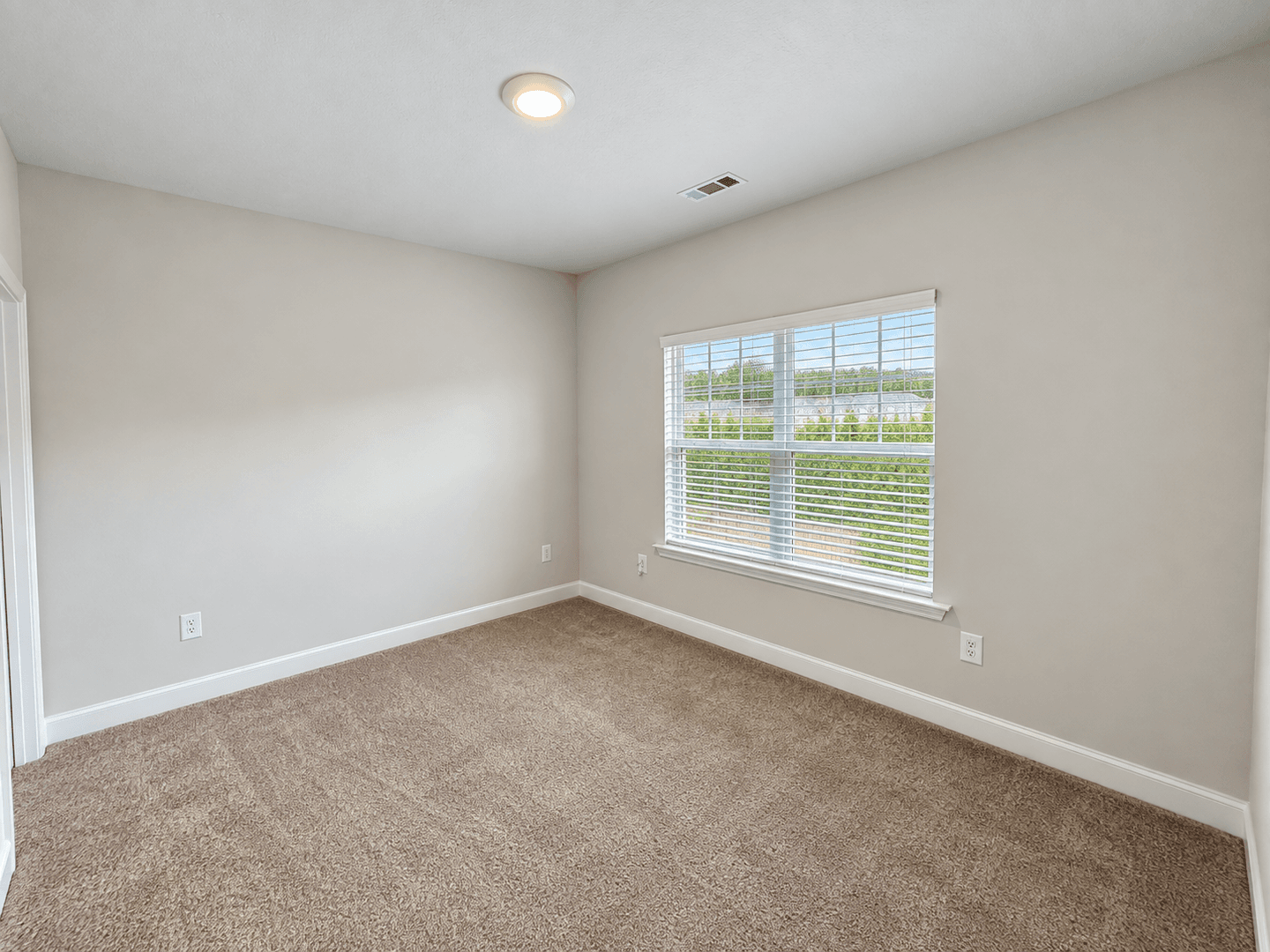 Augusta House: 4041 Cottingham Wayh