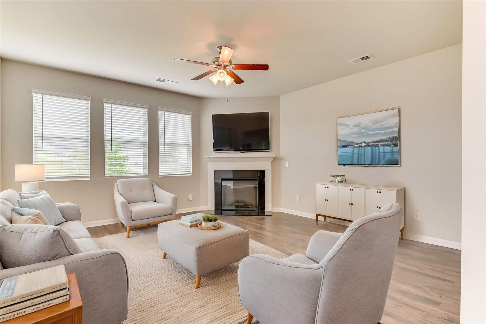 Augusta House: 462 Furlough Dr