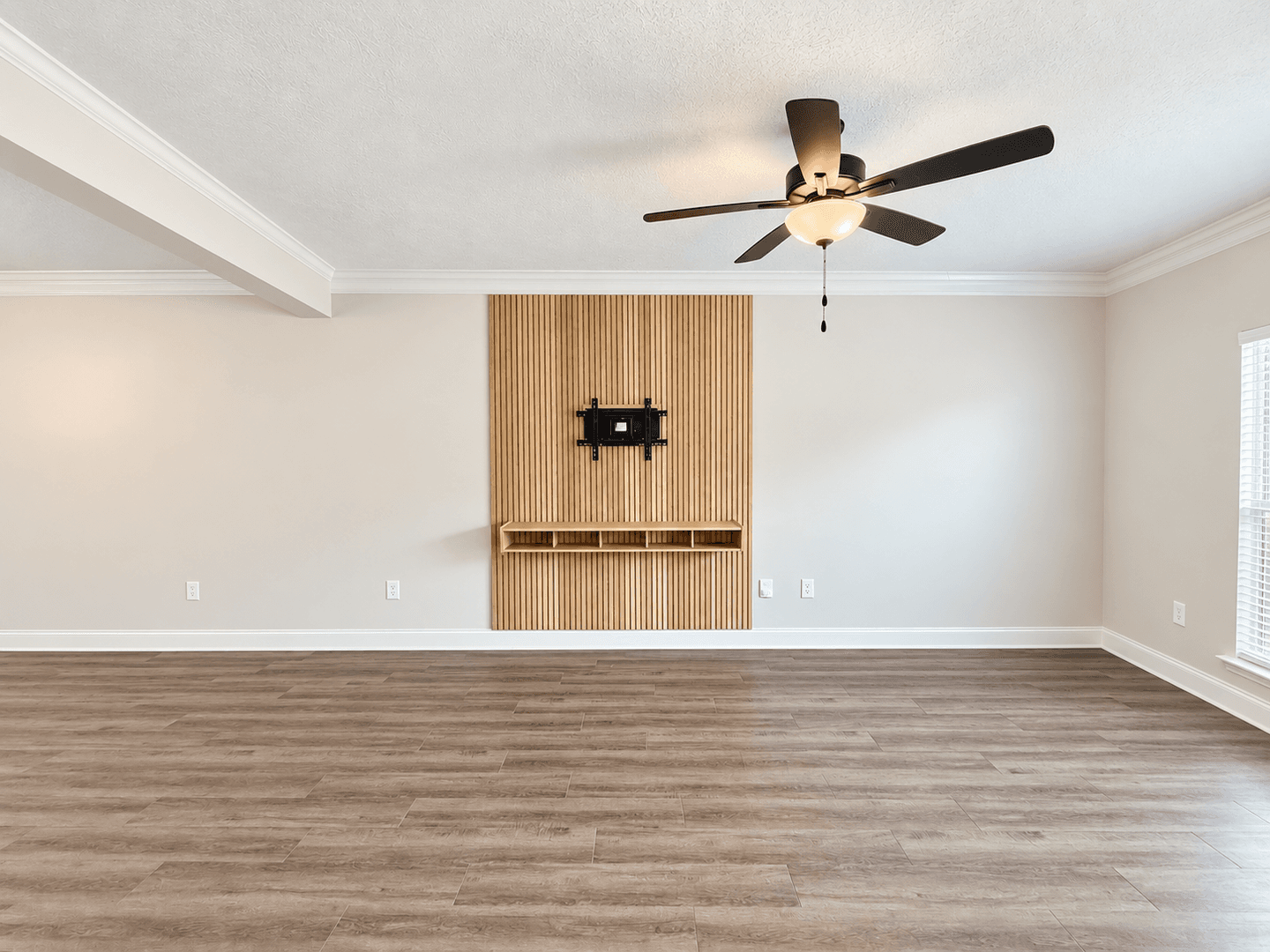 Augusta House: 4041 Cottingham Wayh
