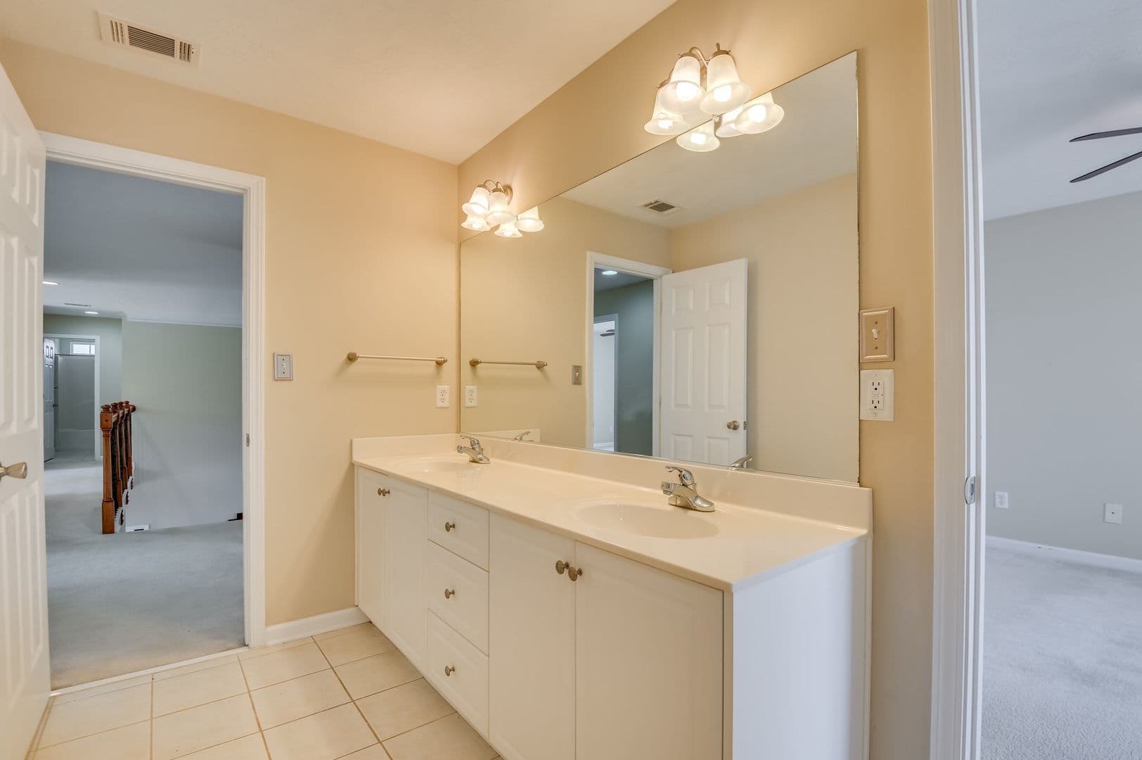 Evans House: 2072 Wythe Drive
