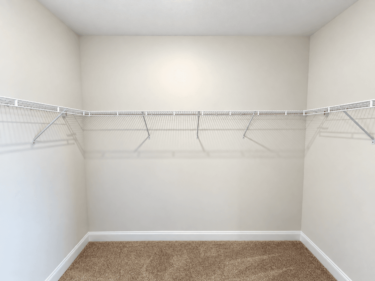 Augusta House: 4041 Cottingham Wayh