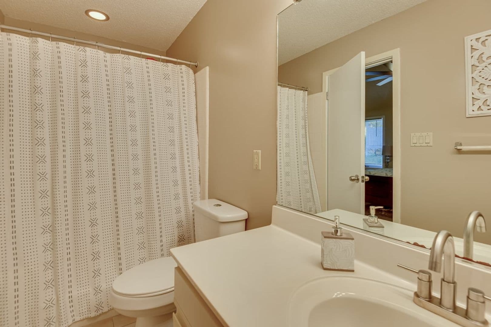 Augusta House: 3247 Summerchase Circle