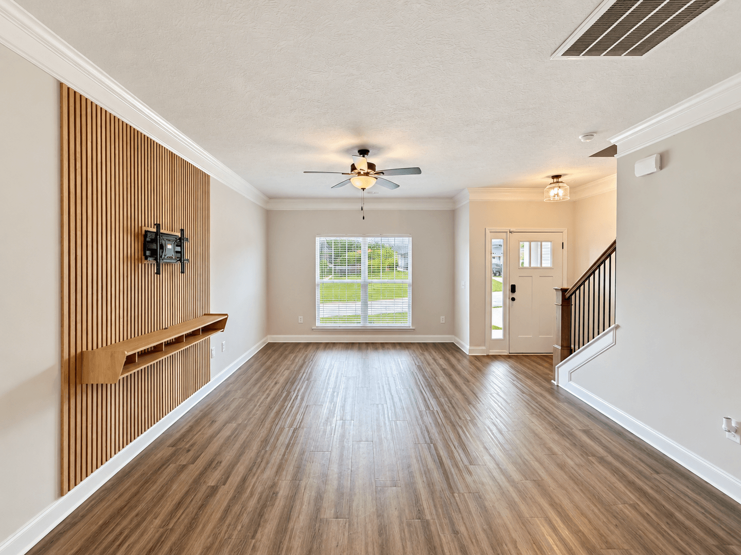 Augusta House: 4041 Cottingham Wayh