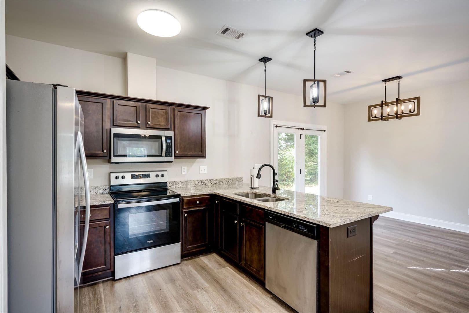 Dearing House: 161 Moore Ave