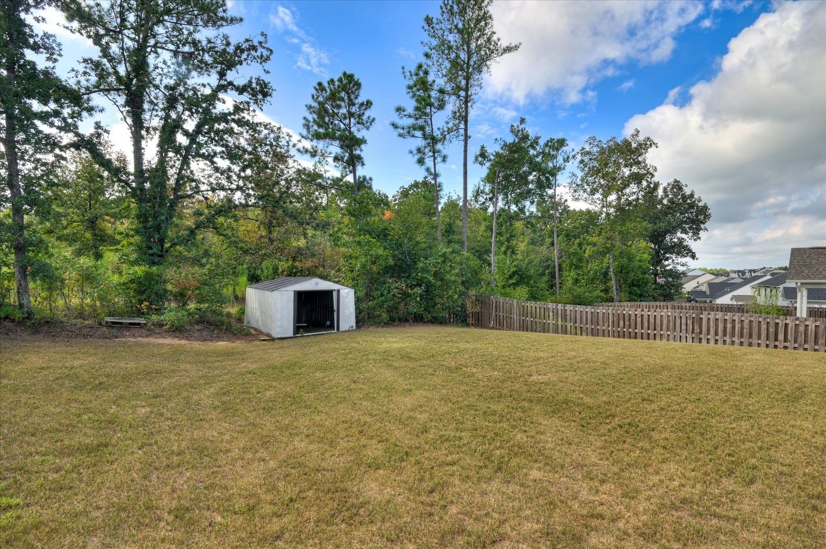 Graniteville House: 6370 Whirlaway Road