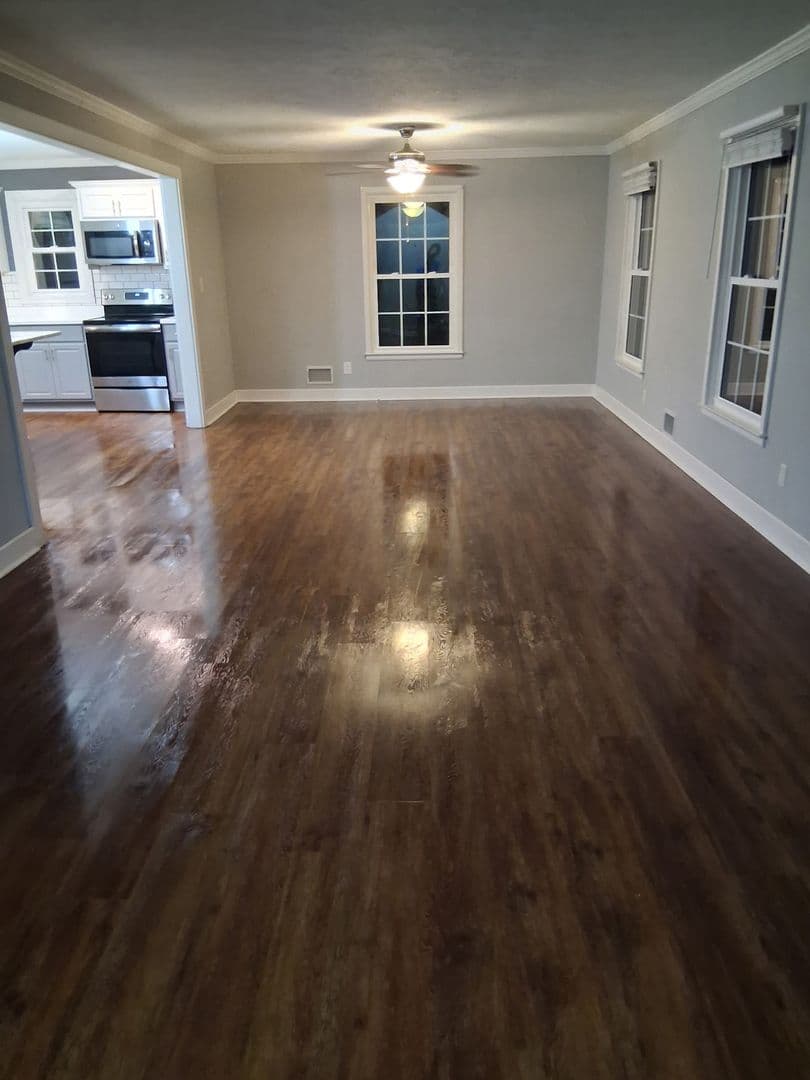 Augusta House: 3367 braeswood ct