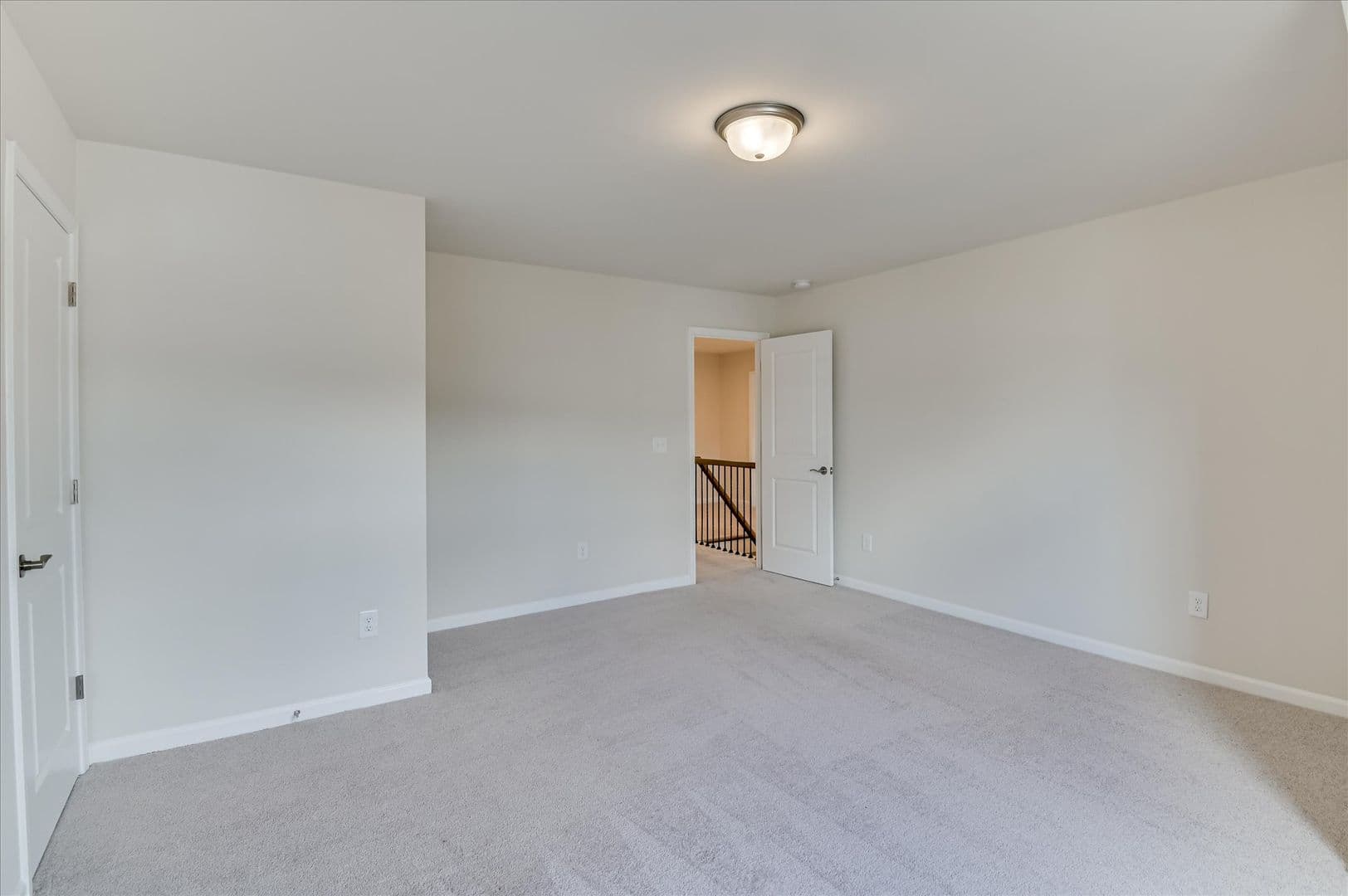 Graniteville House: 6370 Whirlaway Road