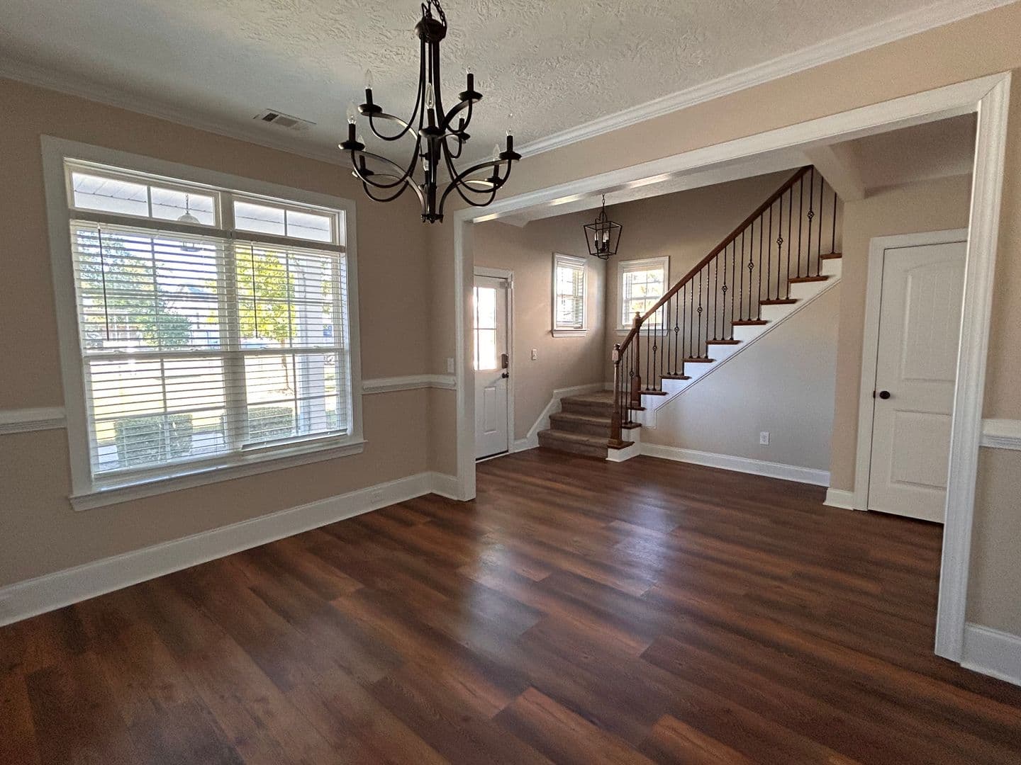 Martinez House: 434 Vaughn Road