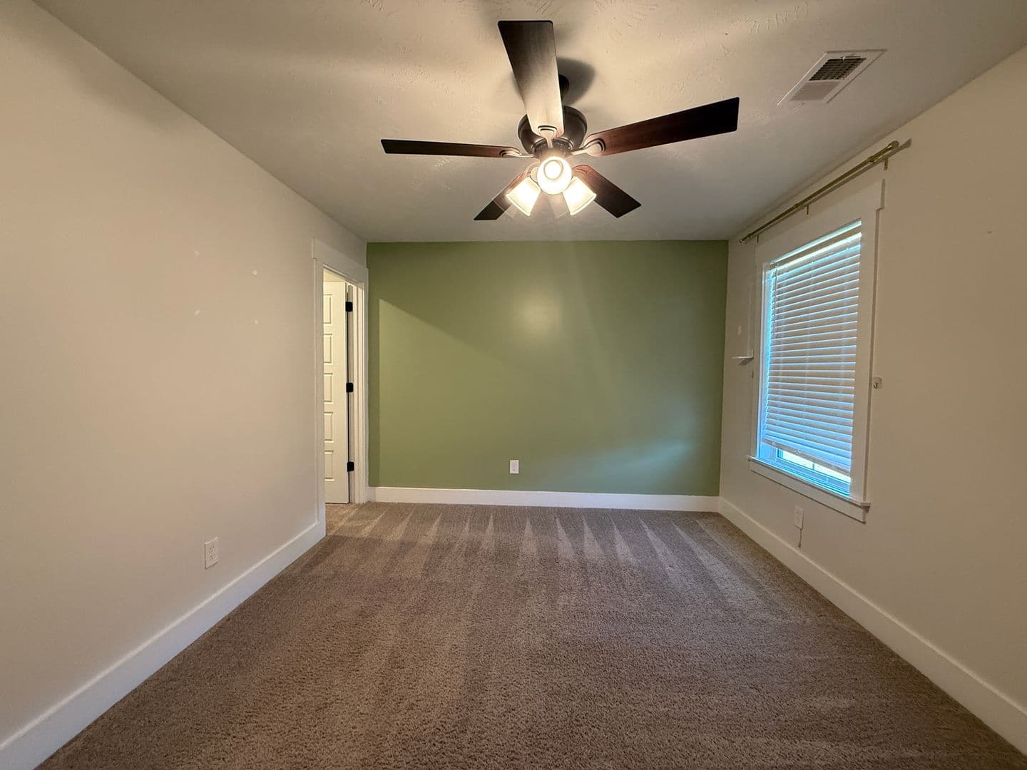 Grovetown House: 414 Barrow Lane
