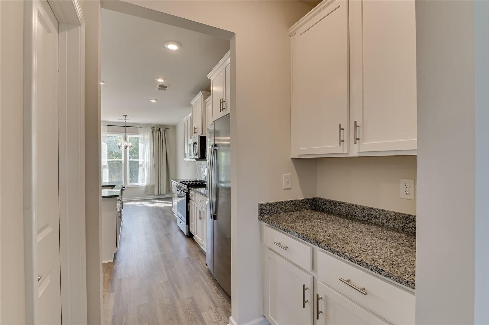 Graniteville House: 6370 Whirlaway Road