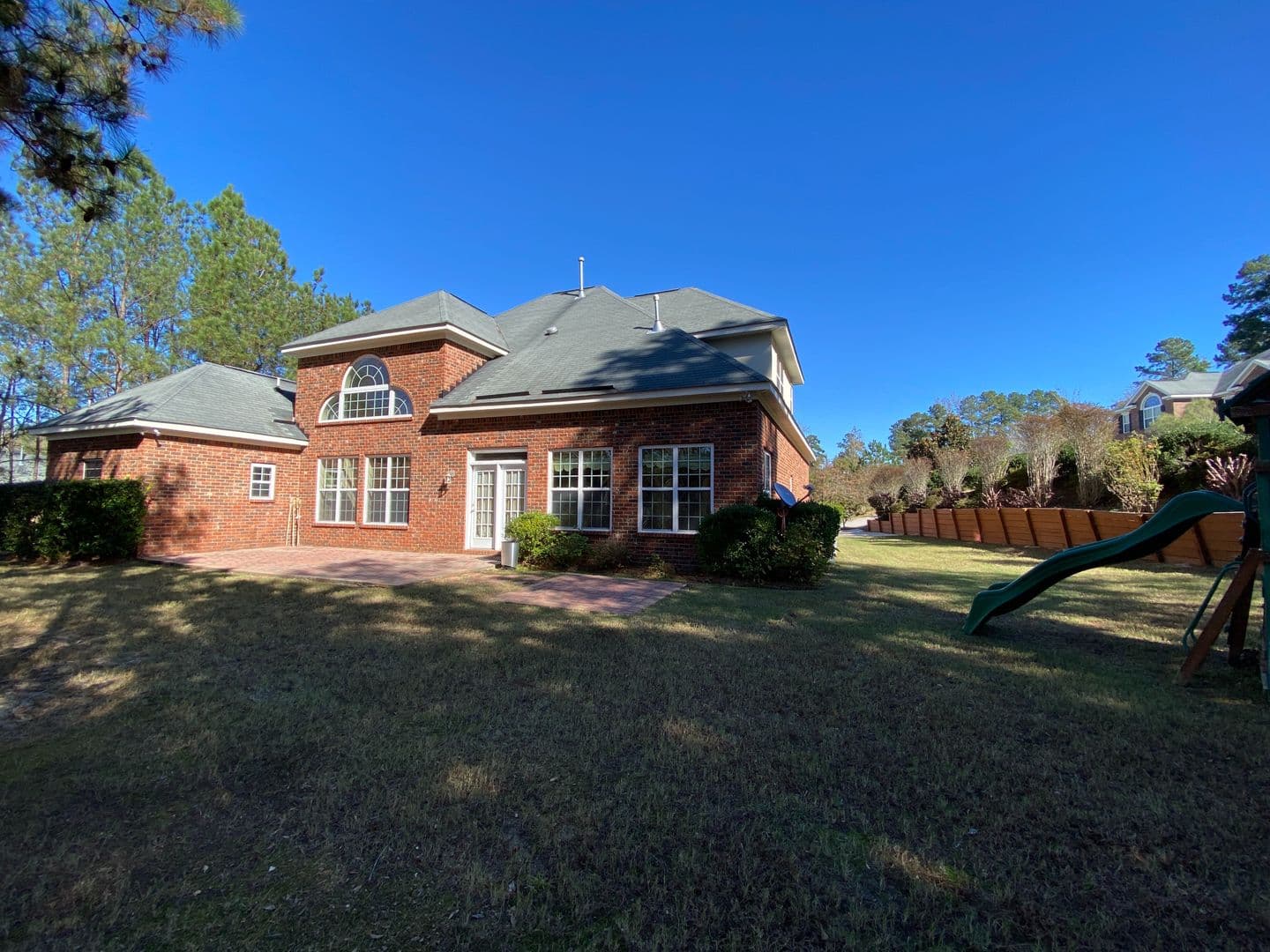 Evans House: 1002 Dorset Lane