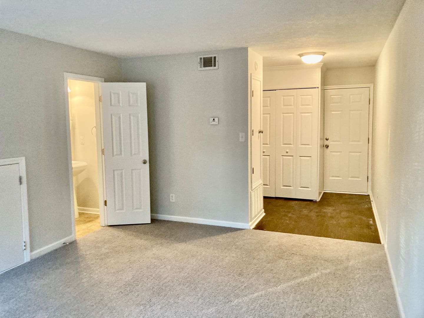 Augusta Apartment: Trapp Court