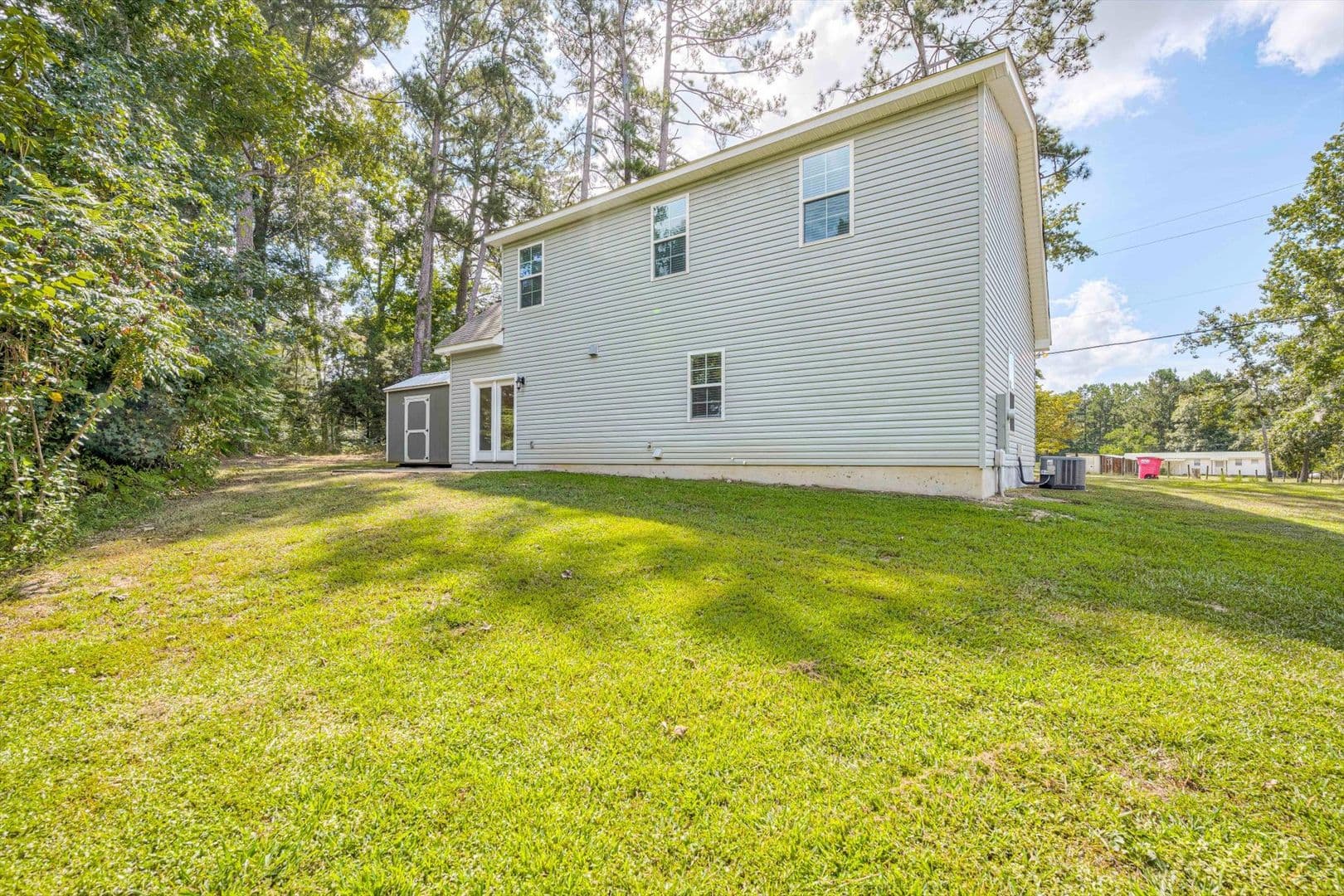 Dearing House: 161 Moore Ave