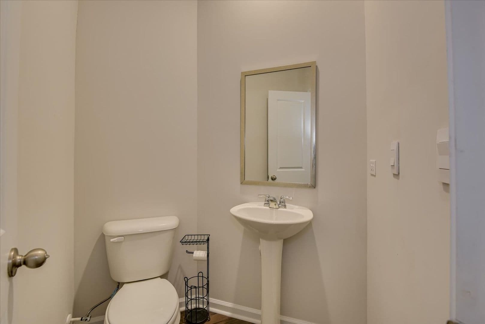 Graniteville House: 846 Quaint Parish Circle