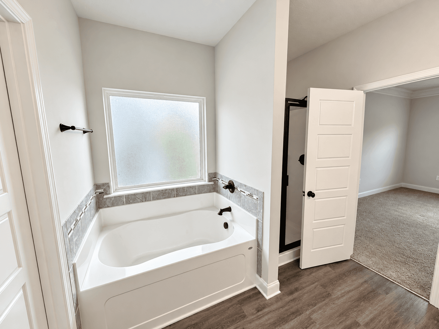 Augusta House: 4041 Cottingham Wayh