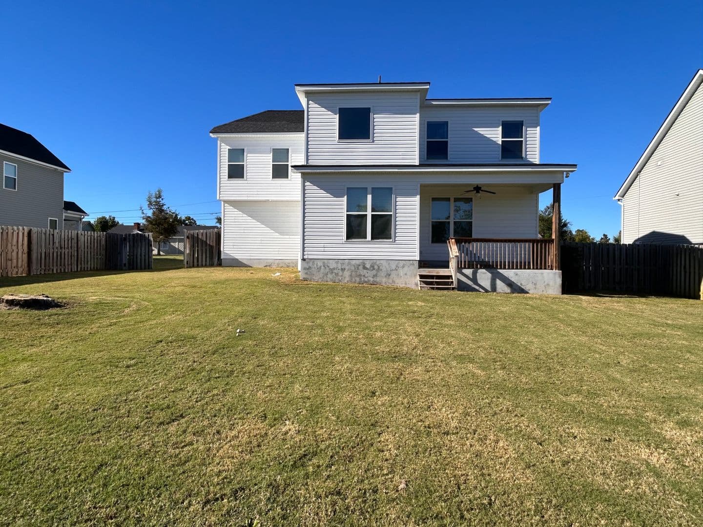 Martinez House: 434 Vaughn Road