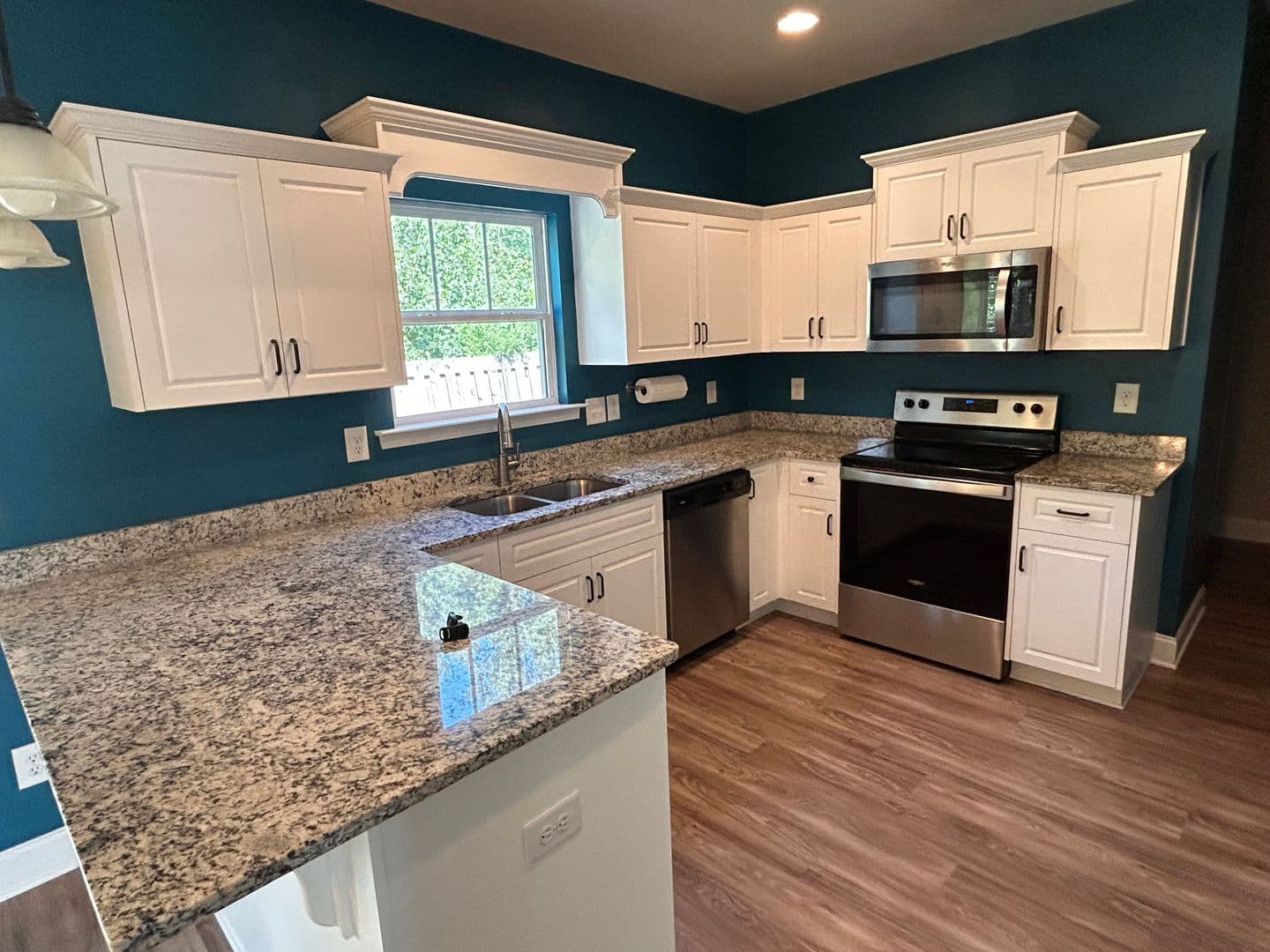 Harlem House: 204 Pebble Lane