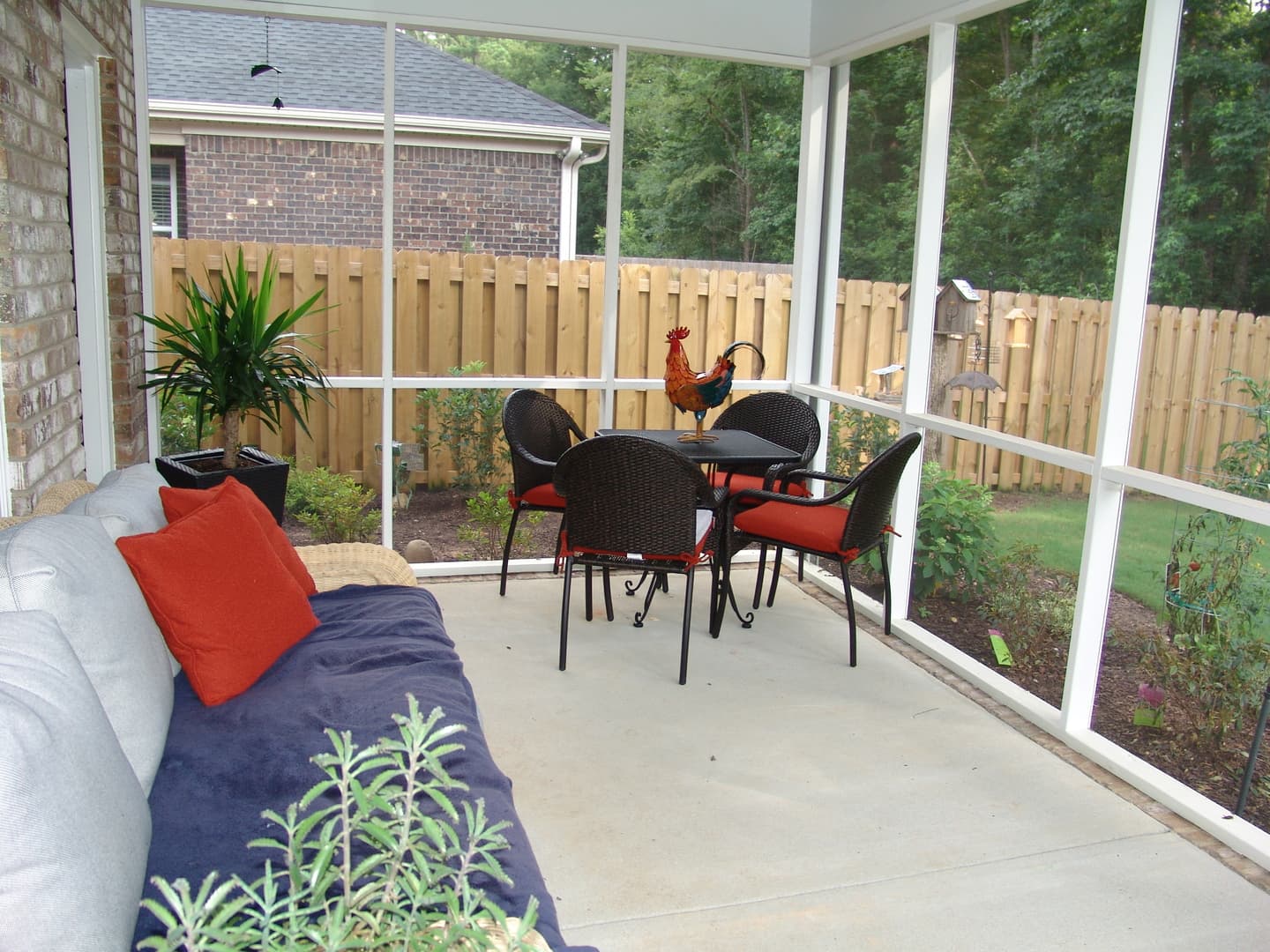 Evans House: 1038 Barrett Drive