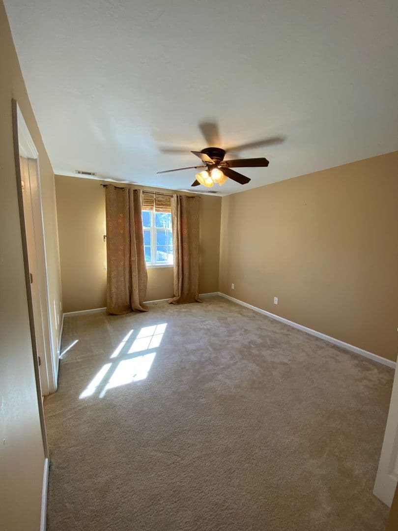 Evans House: 1002 Dorset Lane