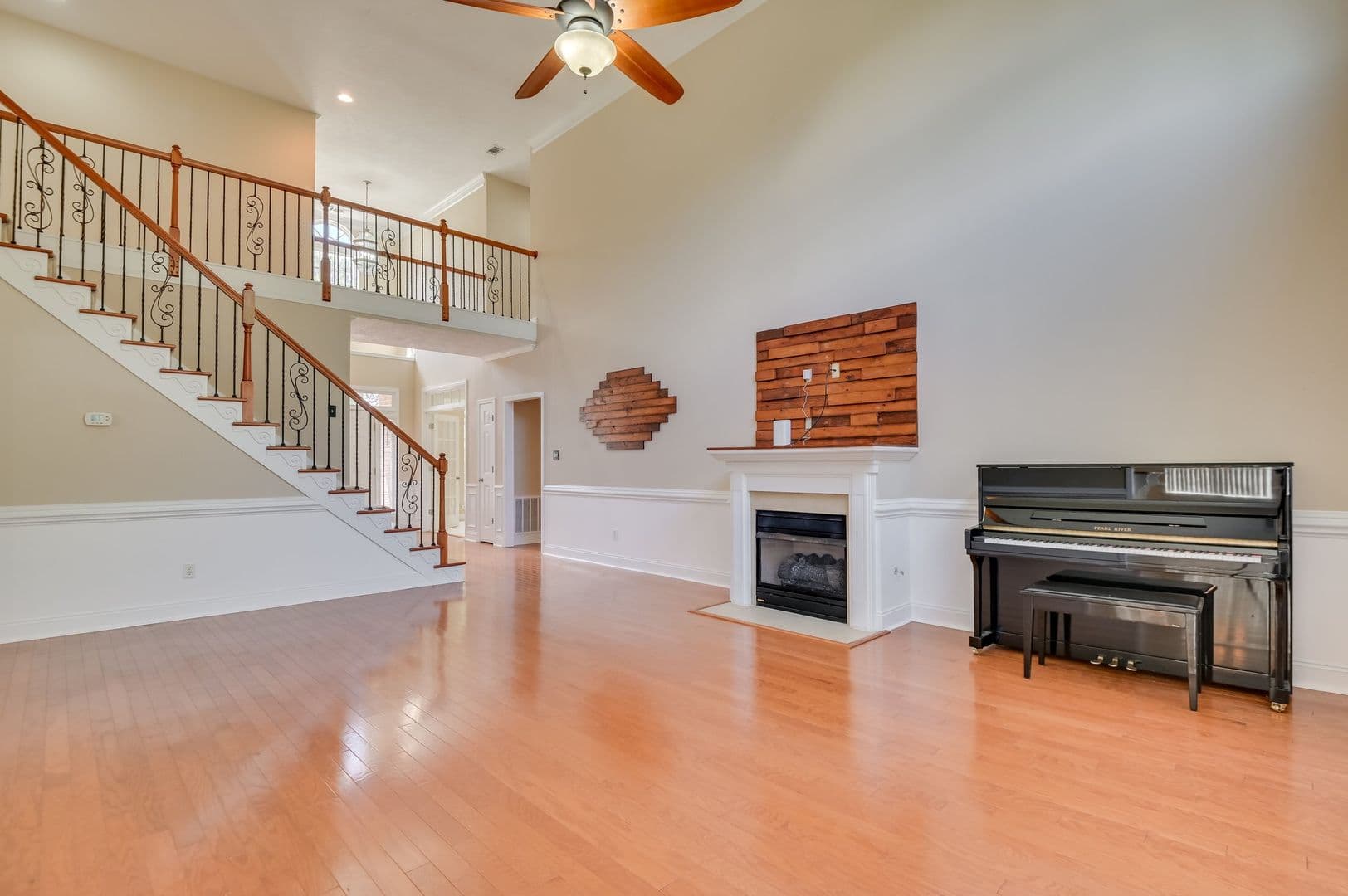 Evans House: 2072 Wythe Drive
