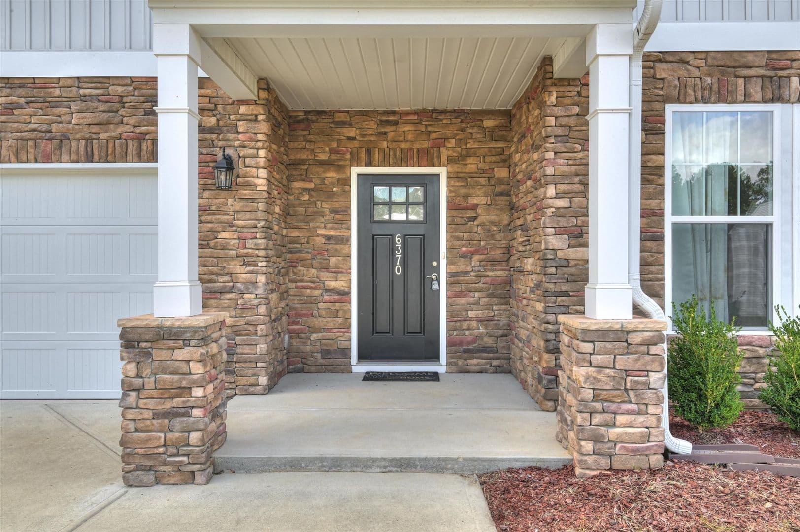 Graniteville House: 6370 Whirlaway Road