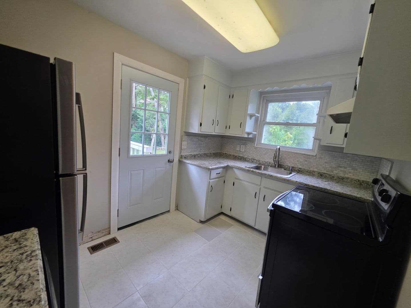 Augusta House: 2412 Bass Ave