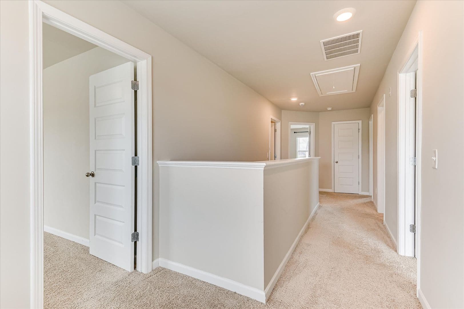 Augusta House: 462 Furlough Dr