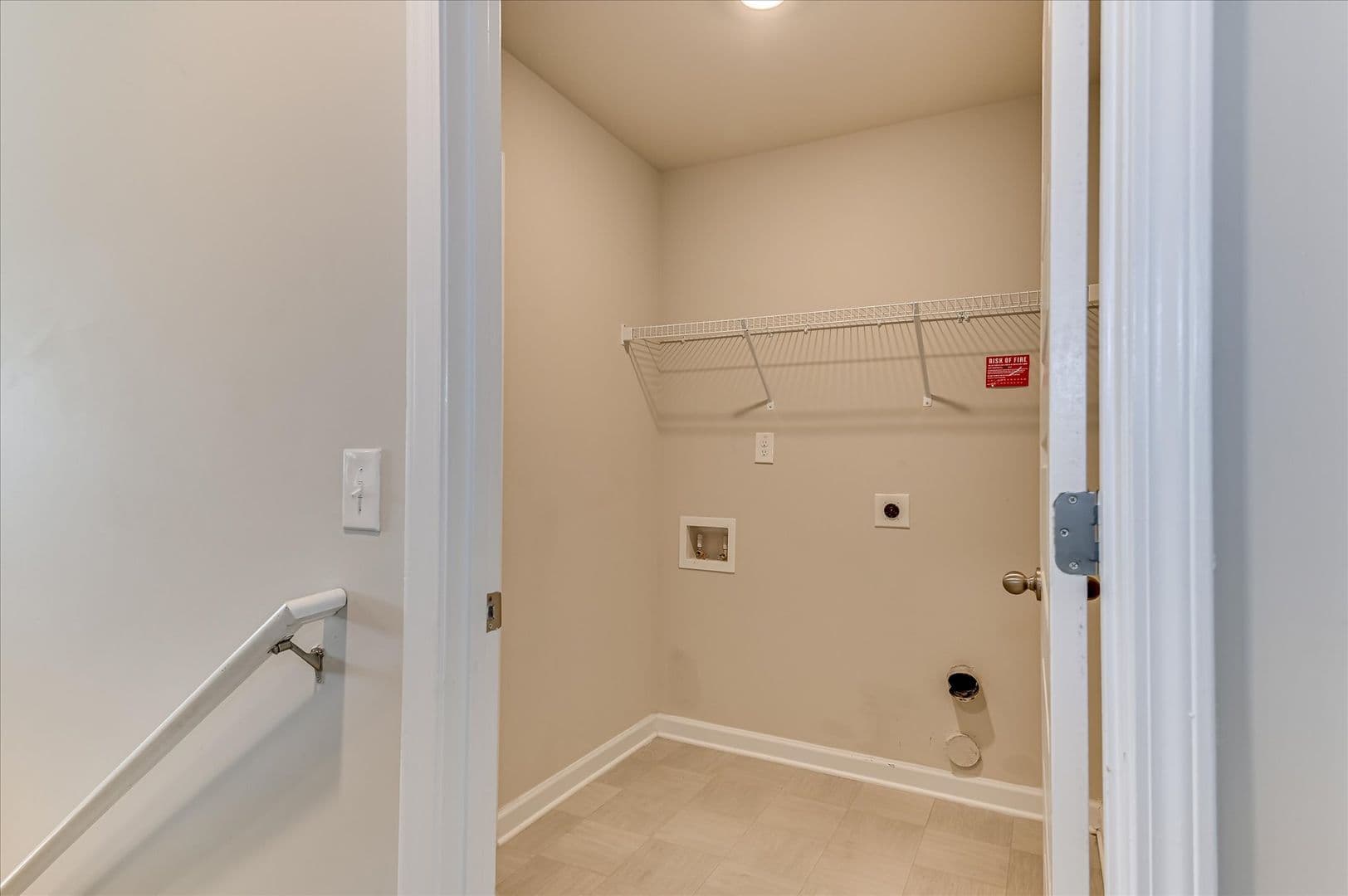 Augusta House: 462 Furlough Dr
