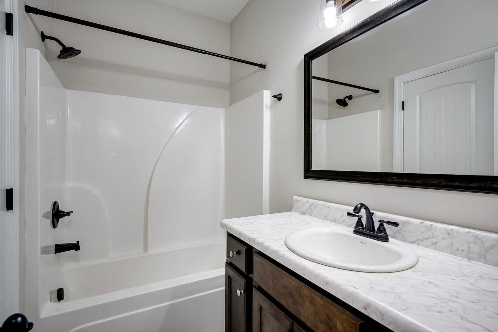 Dearing House: 161 Moore Ave