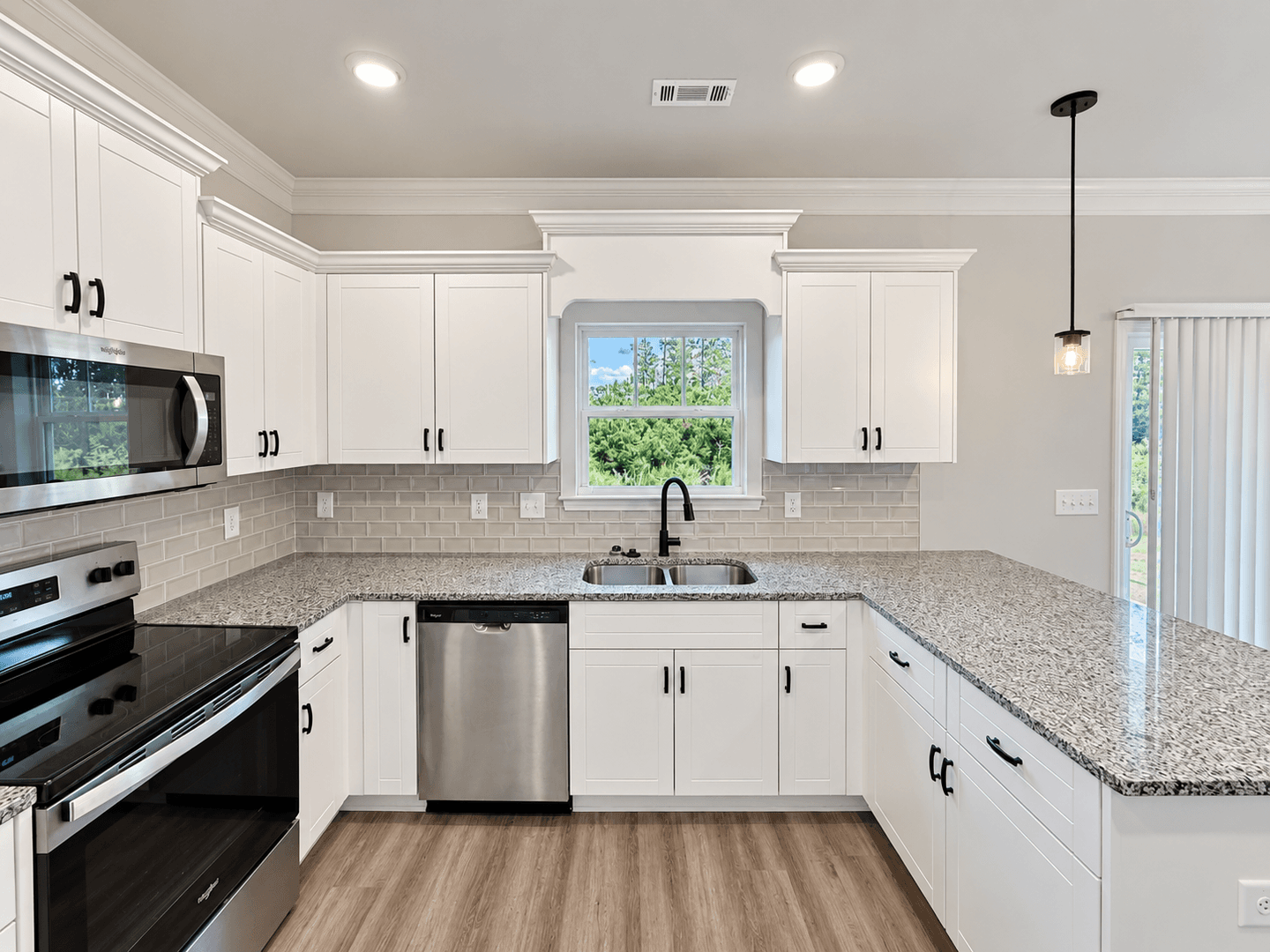 Augusta House: 4041 Cottingham Wayh