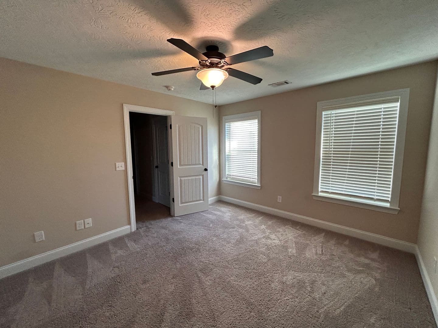 Martinez House: 434 Vaughn Road