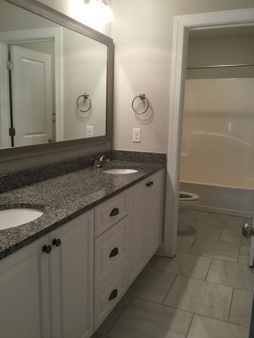 Martinez House: 393 Purbeck Lane