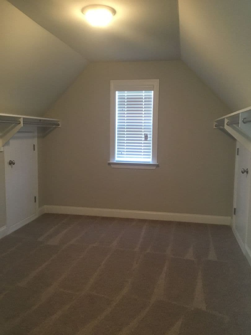 Martinez House: 393 Purbeck Lane