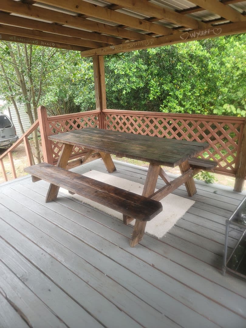 Hephzibah House: 3914 Lake Erie dr