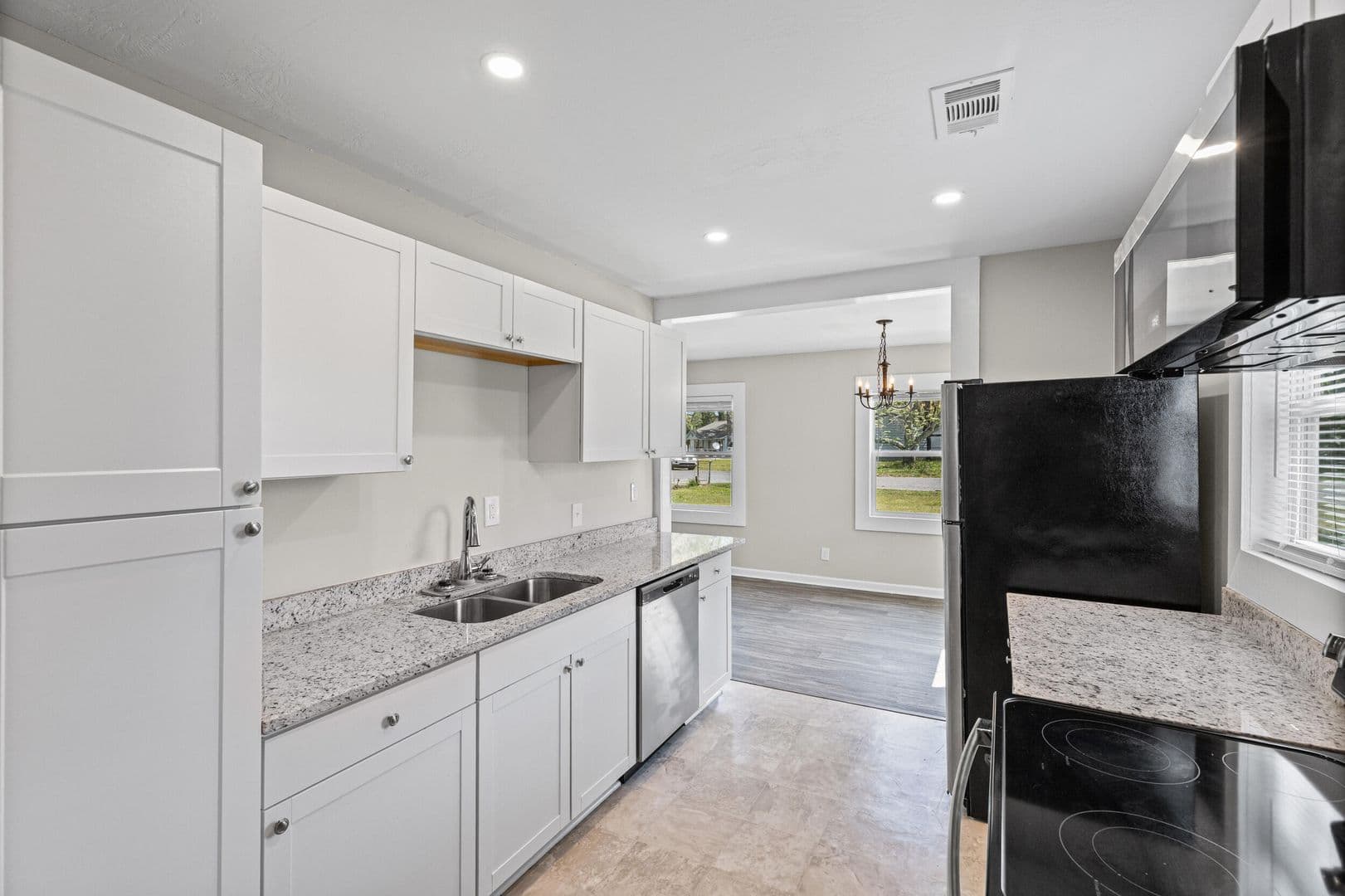 Augusta House: 1831 Catalina Drive