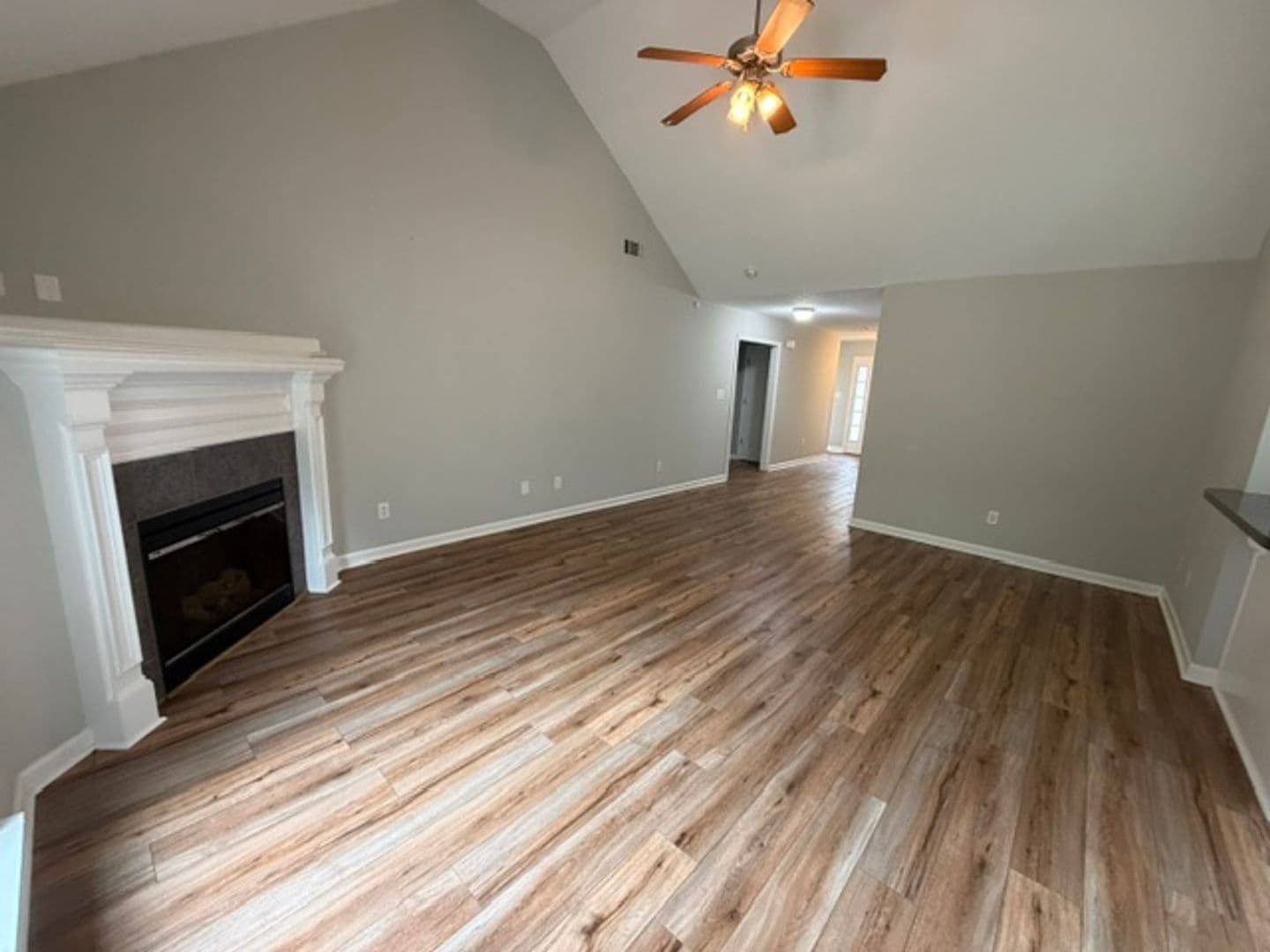 Grovetown House: 514 Lory Ln