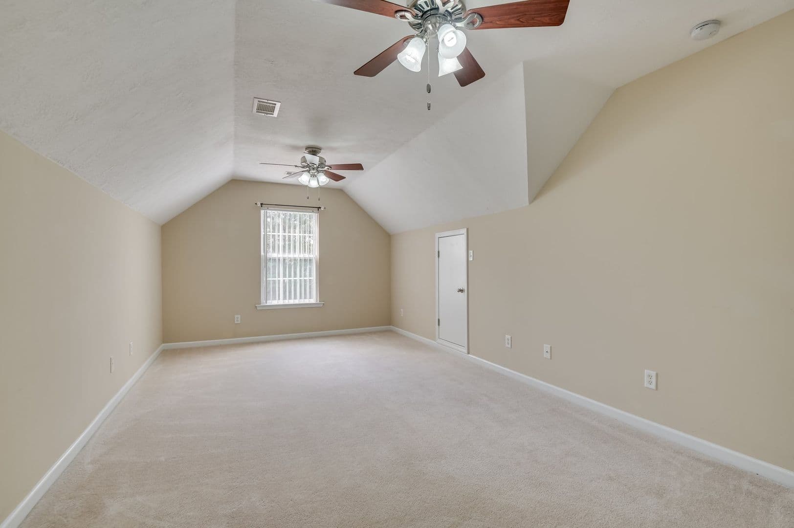 Evans House: 2072 Wythe Drive