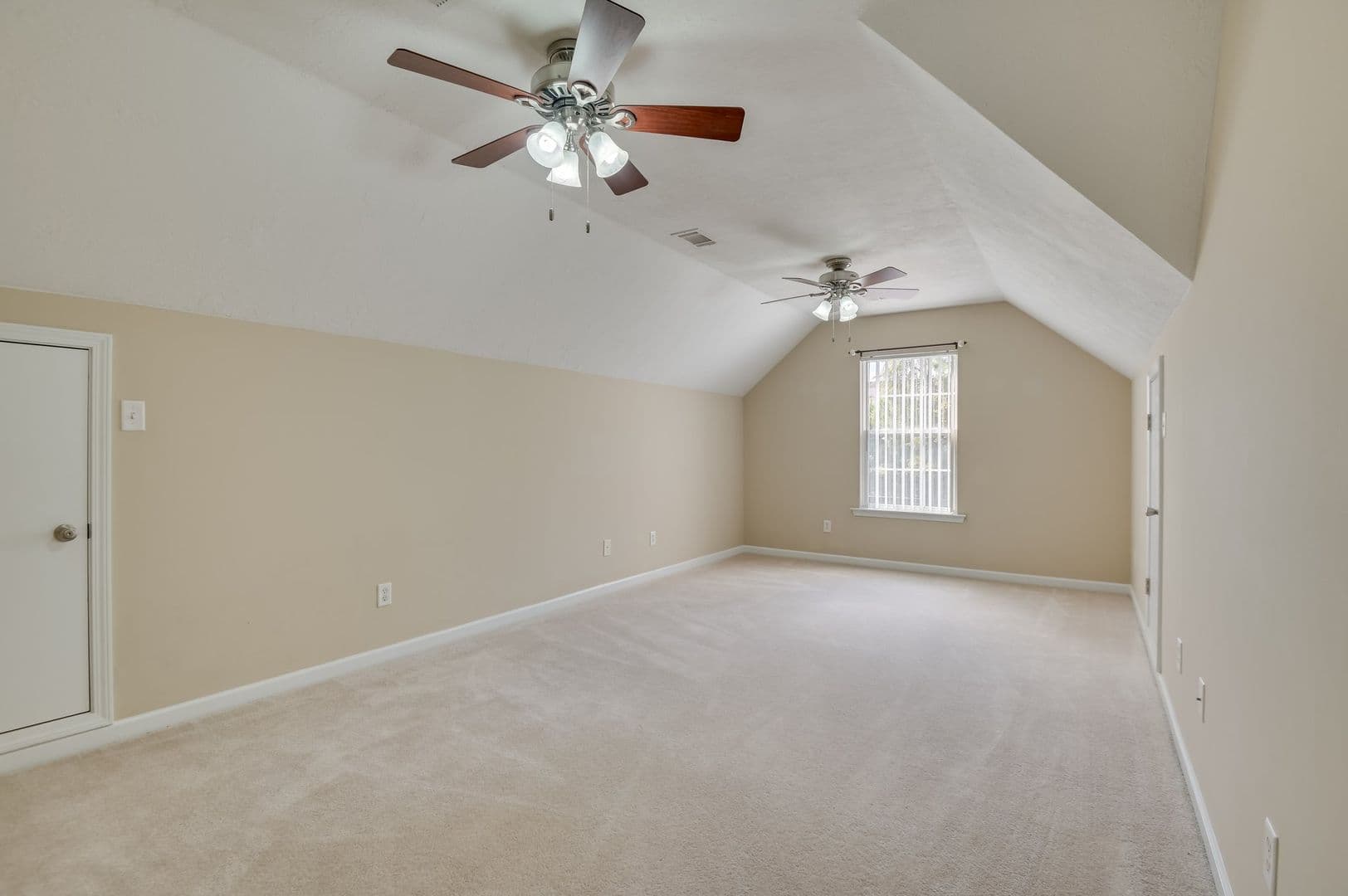 Evans House: 2072 Wythe Drive
