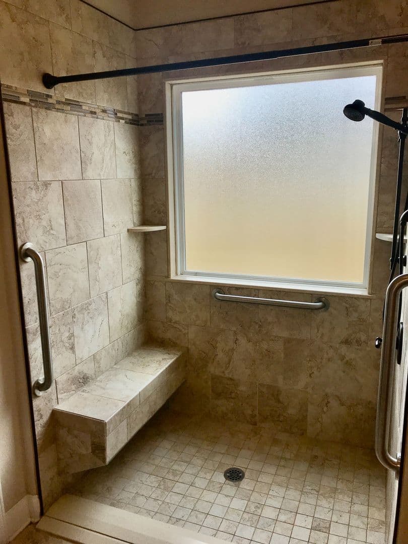 Martinez House: 530 Salterton Way