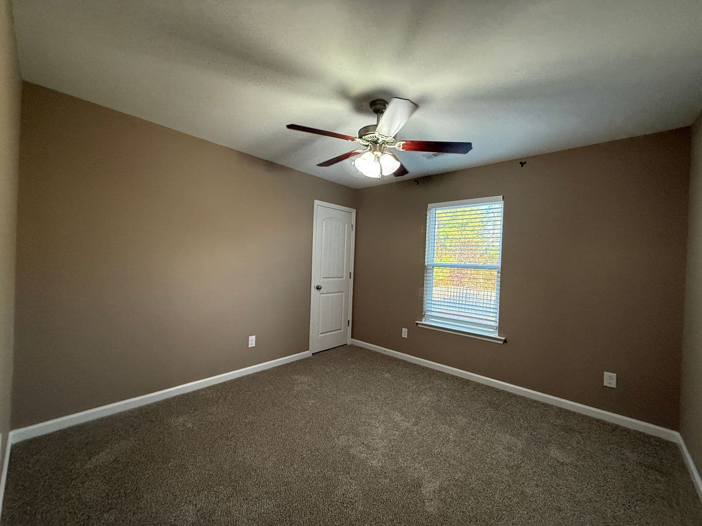 Evans House: 255 Tulip Dr