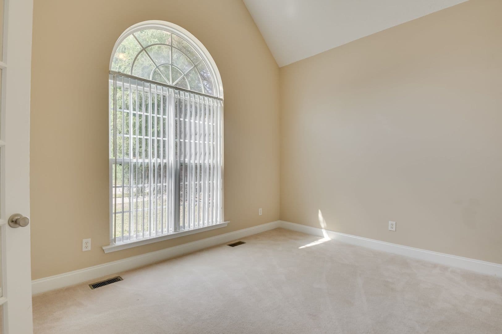 Evans House: 2072 Wythe Drive